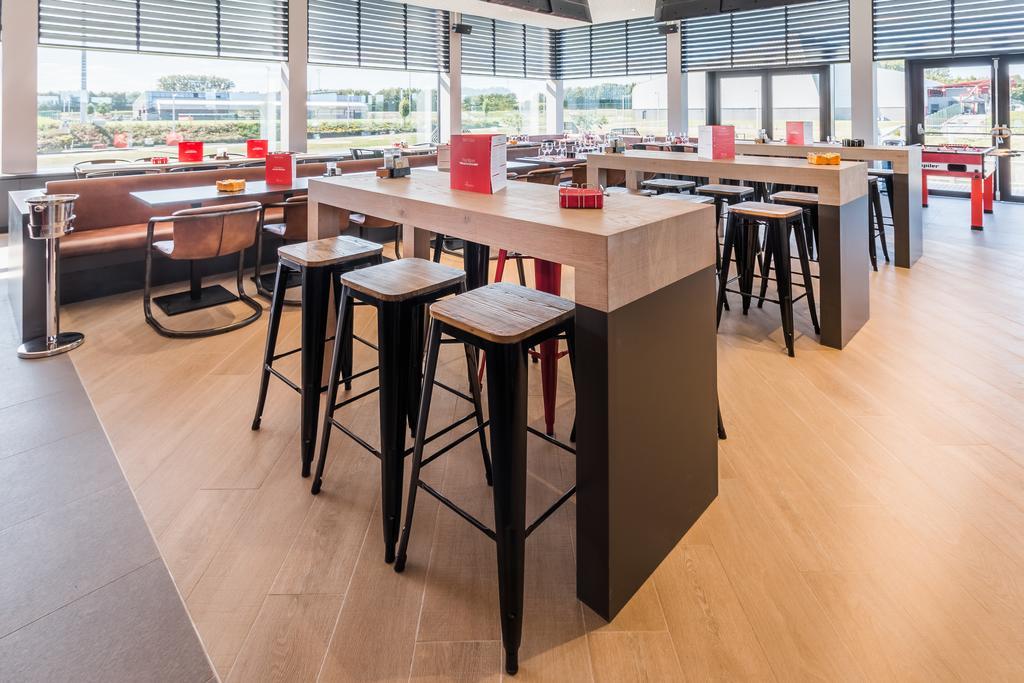 Martin'S Red Hotell Tubize Exteriör bild
